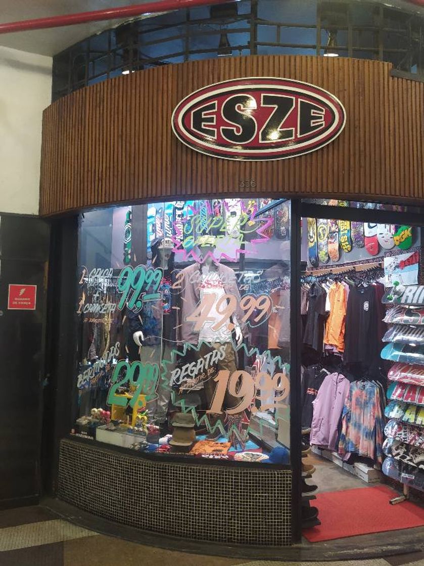 Moda Esze a melhor loja da galeria .