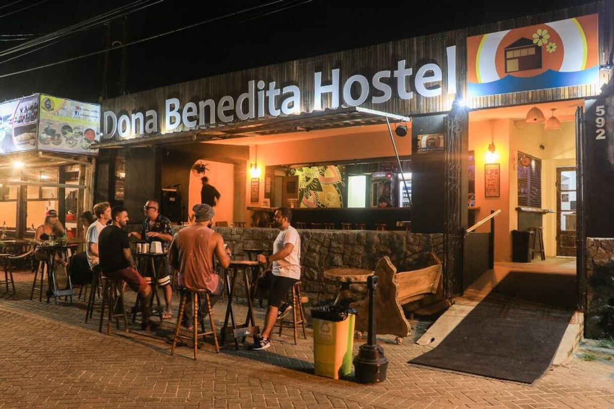 Lugar Dona Benedita Hostel