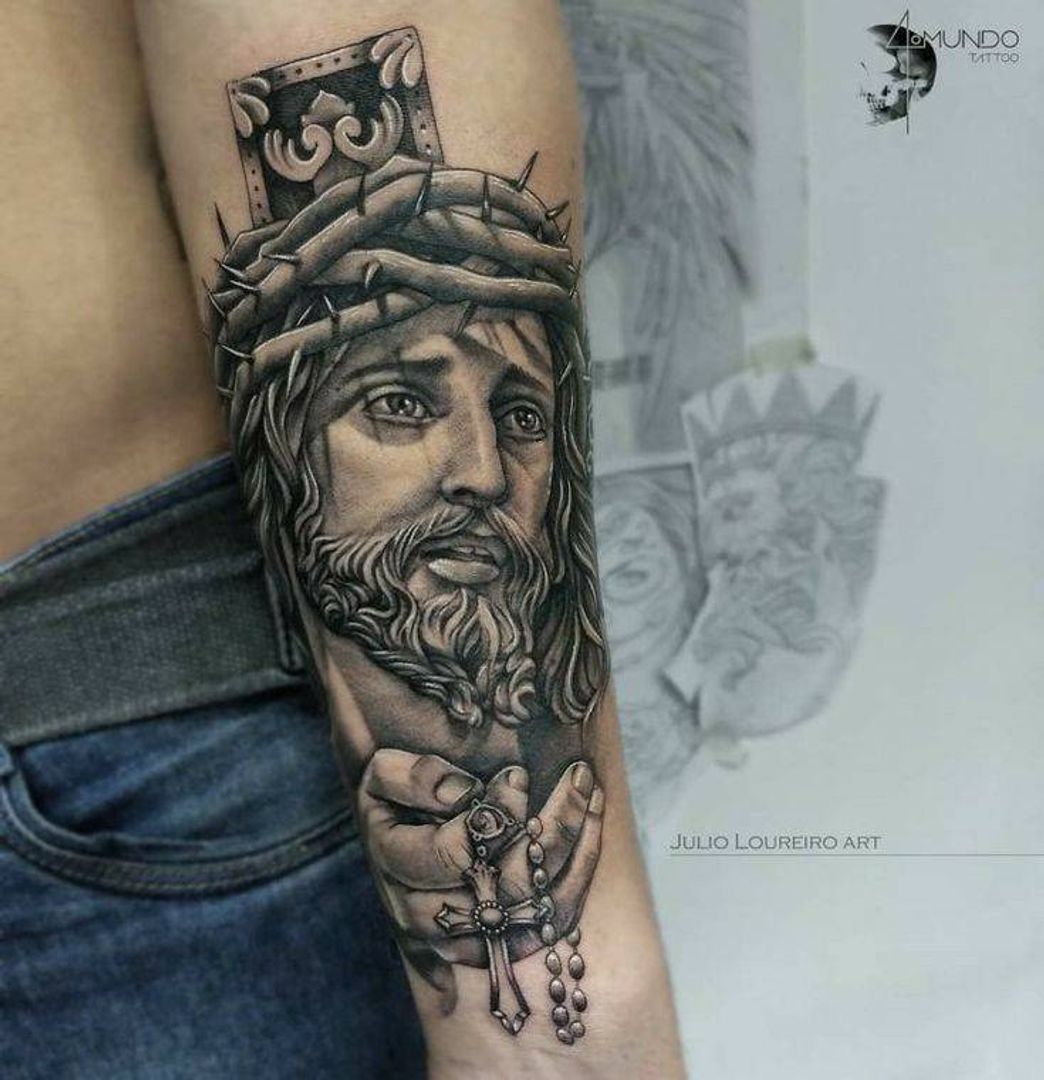 Moda Jesus Tattoo