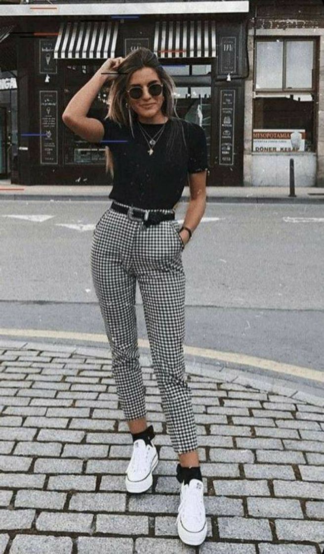 Fashion lookinhos para você se inspirar ♡