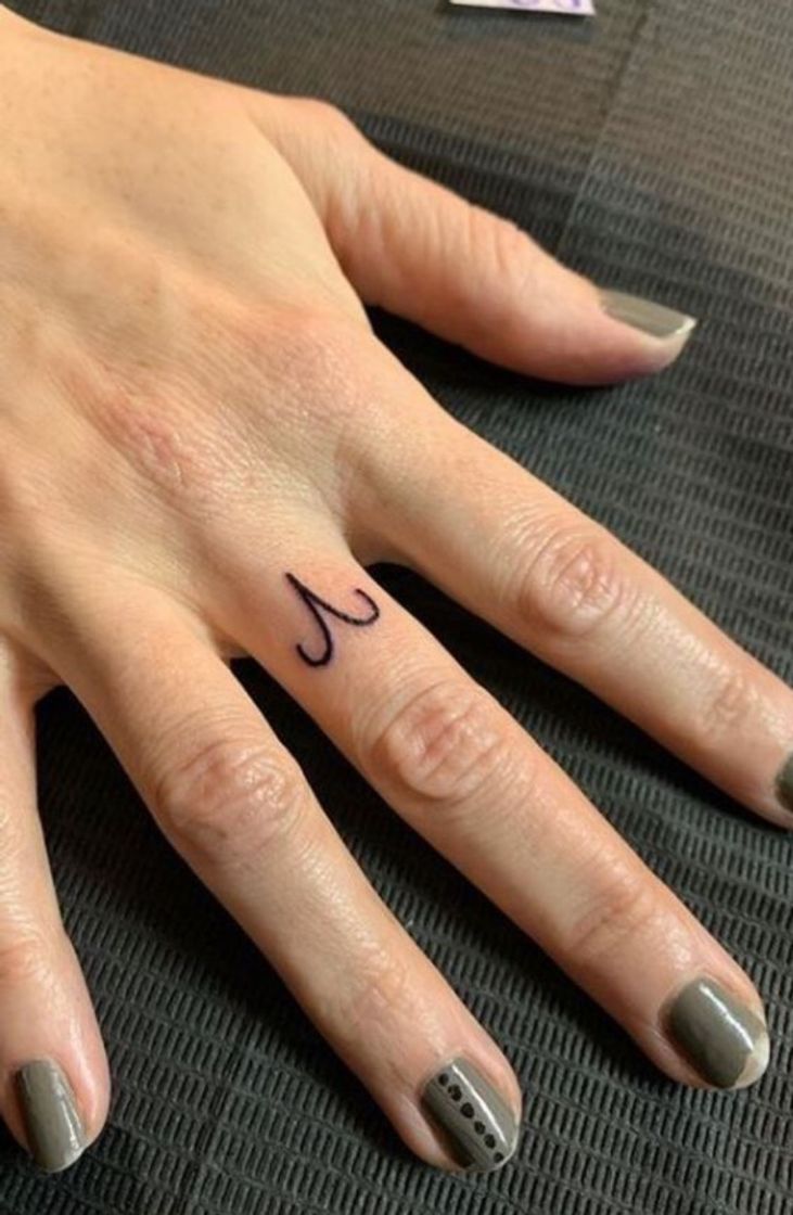Social tatto aries