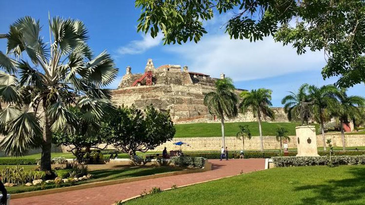 Lugar Castillo de San Felipe de Barajas