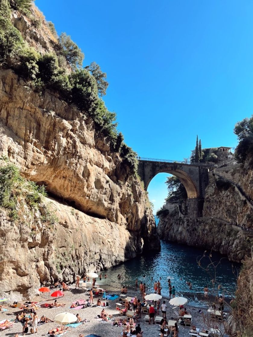 Lugar Fiordo di Furore