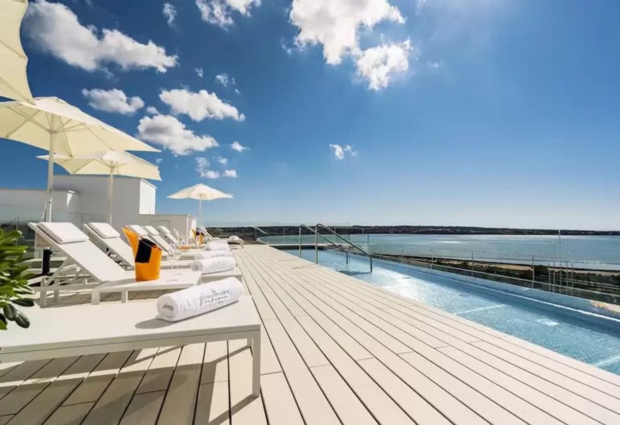 Lugar Five Flowers Hotel & Spa Formentera