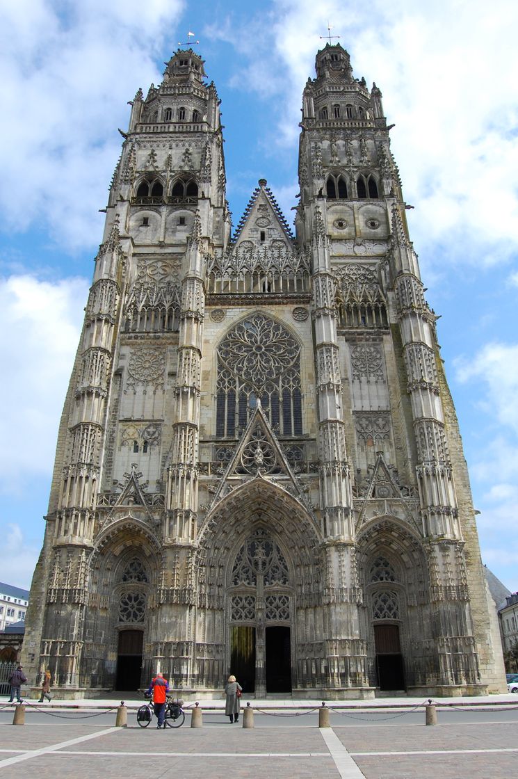 Places Saint-Gatien Cathedral