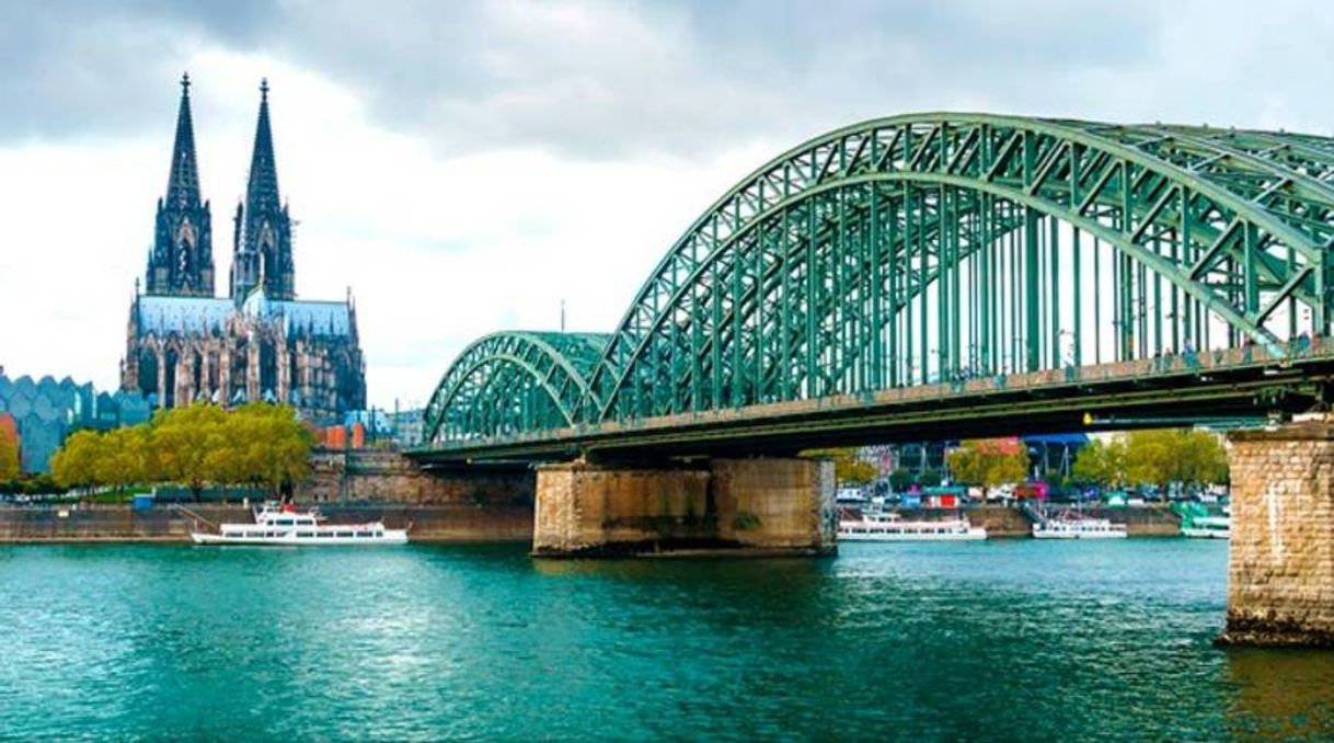 Places Hohenzollernbrücke