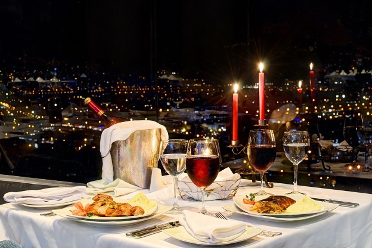 Restaurants Tony Romas Revolving Restaurant Bar