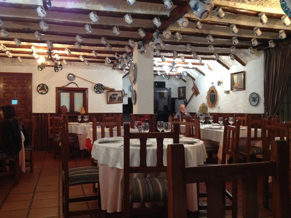 Restaurants Restaurante El Cortijo - Pizzería y Brasería