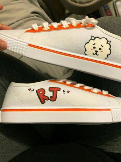 RJ BT21