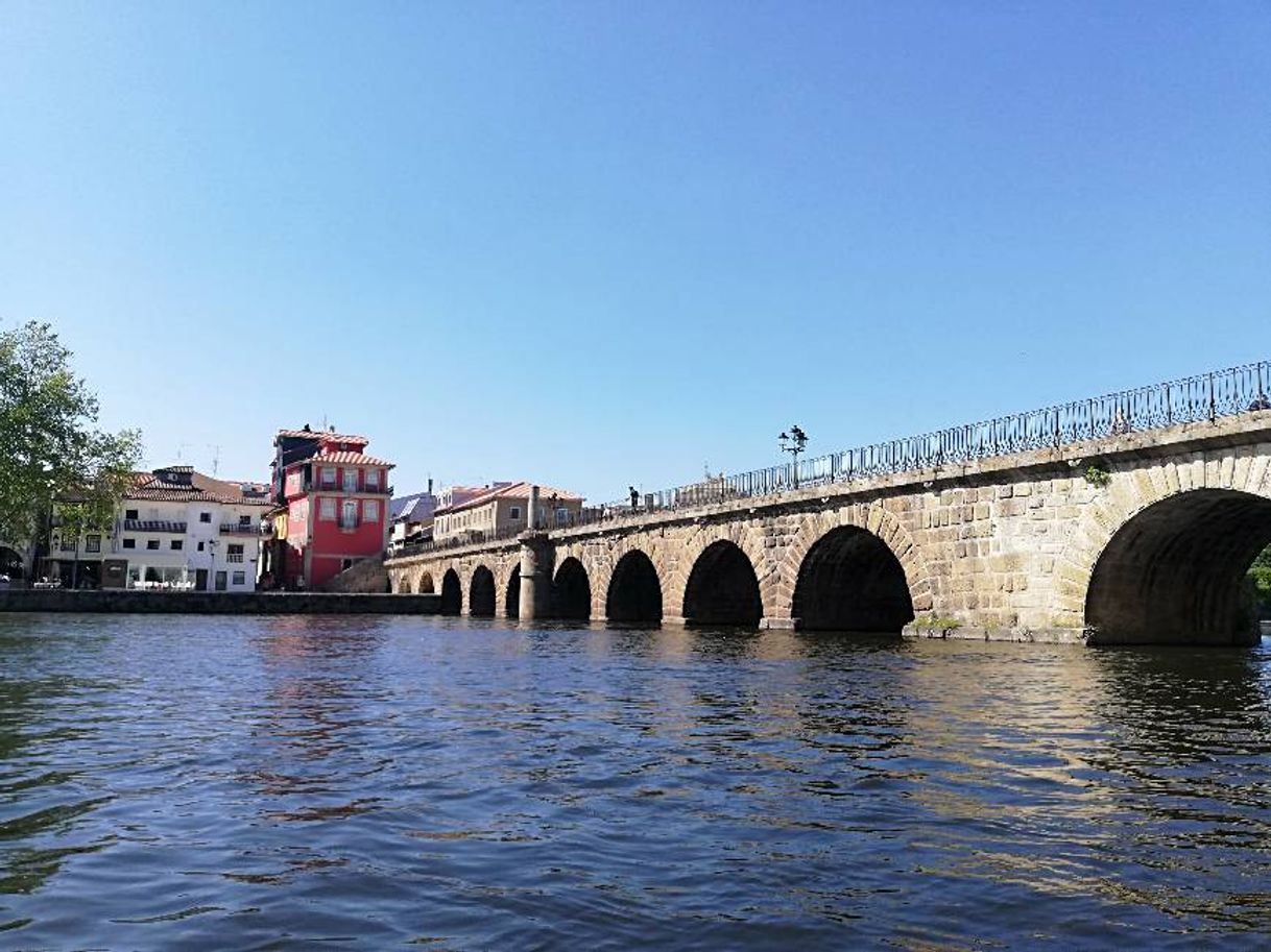 Places Ponte do Trajano