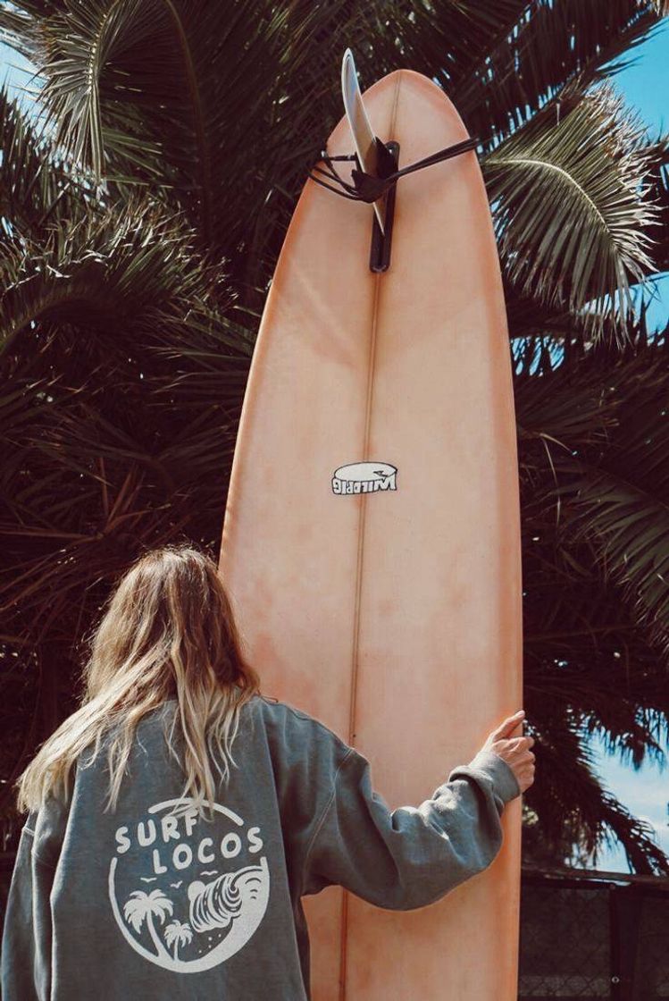 Social Wallpaper Surfboard girl