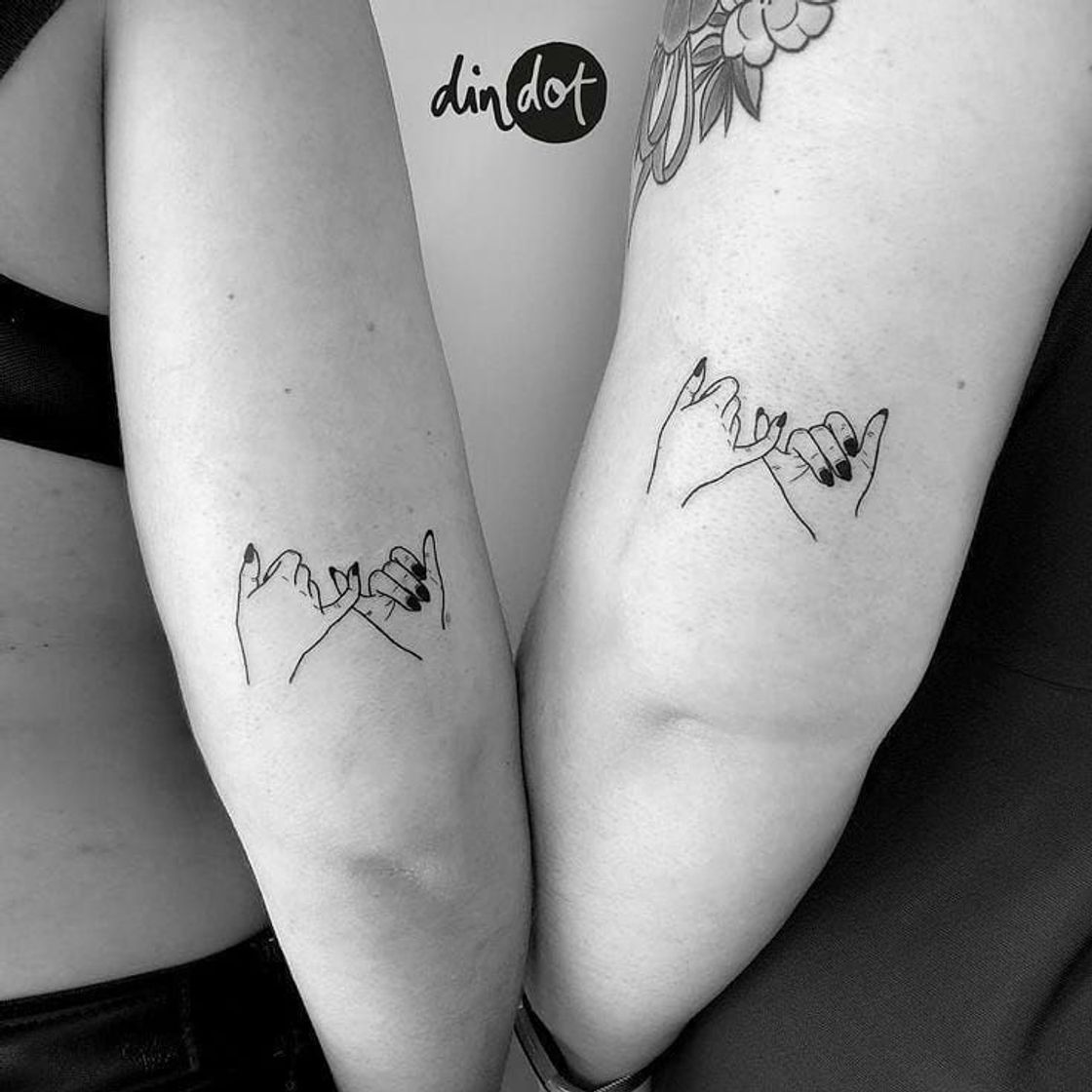 Moda Tattoo couples