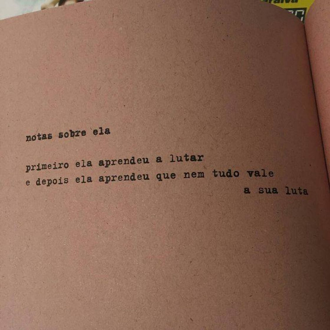 Social Notas sobre ela