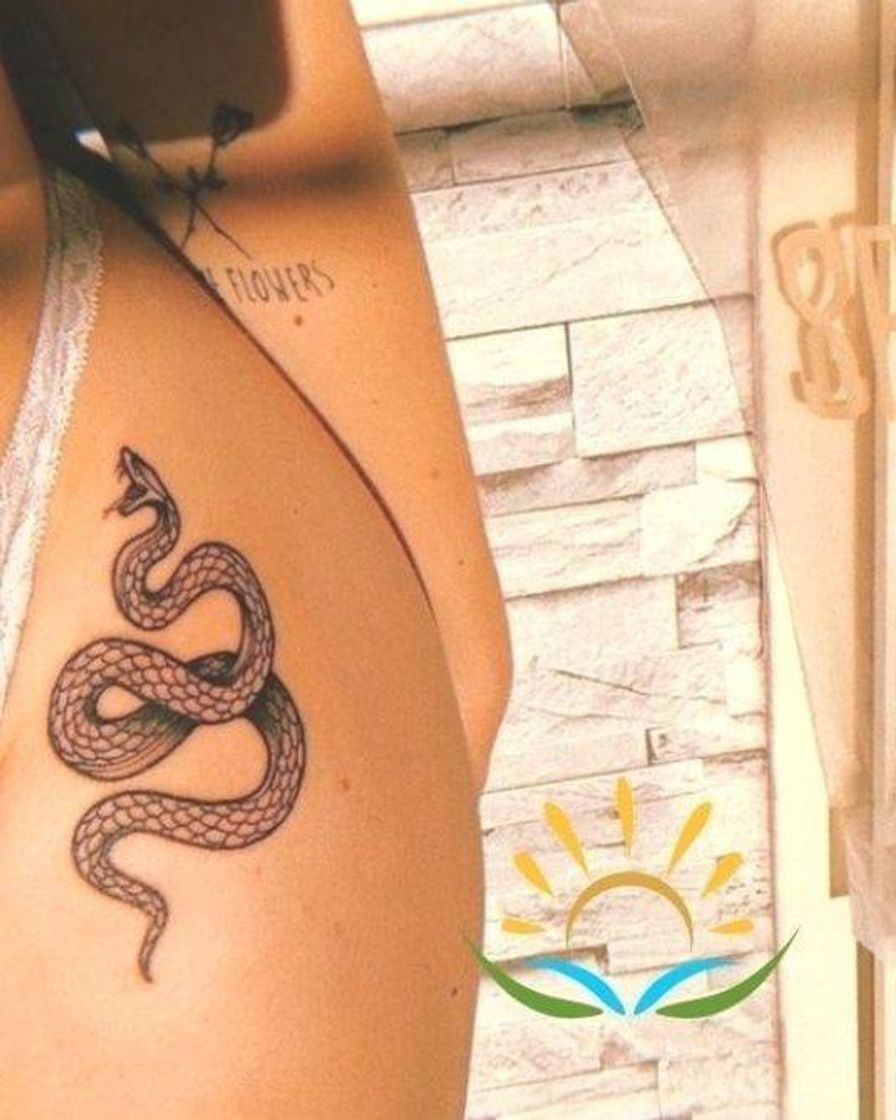 Moda Tatuagem feminina 🌠