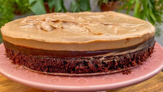 bolo de chocolate com caramelo