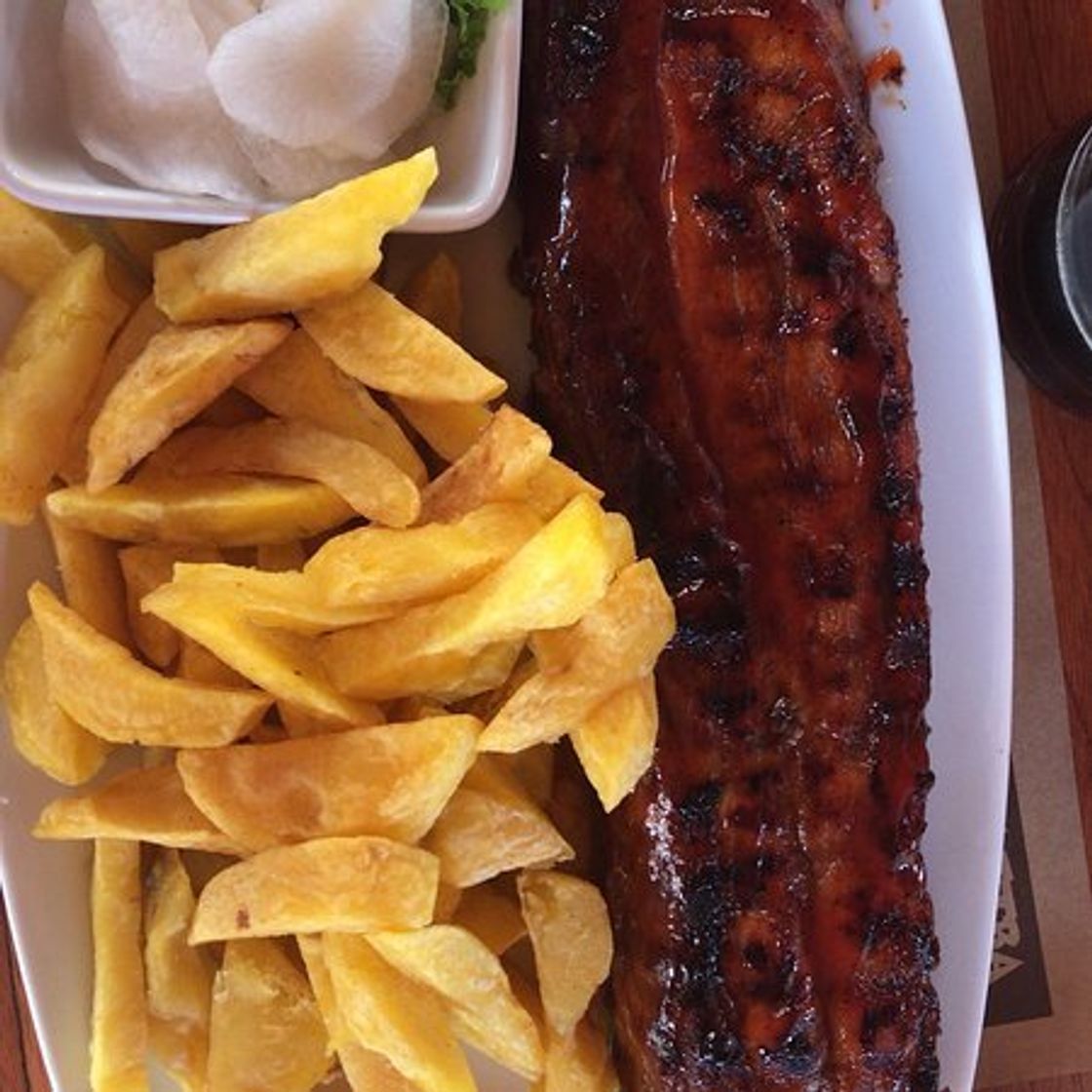 Restaurantes La Huaca Escondida - Chancho al palo