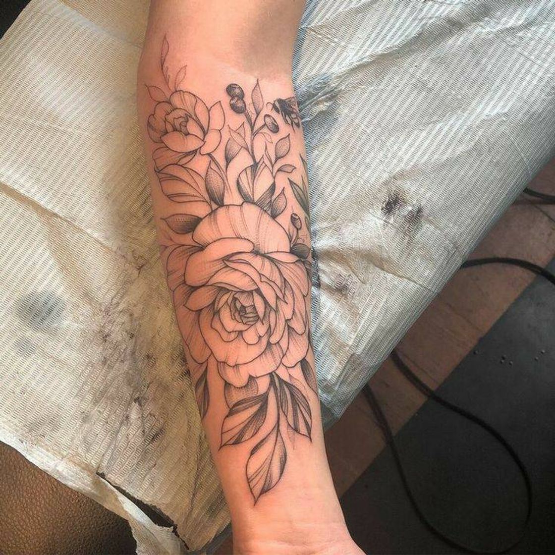 Moda tatuagem de flores