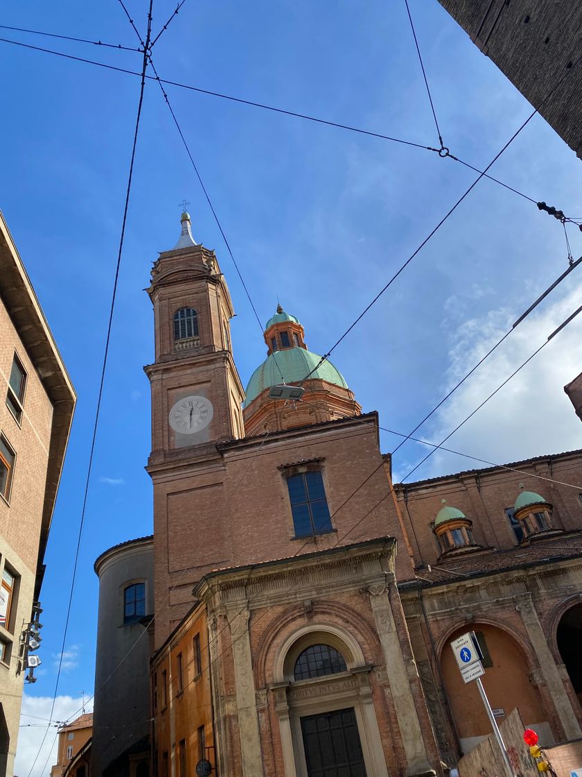 Lugar Piazza di Porta Ravegnana