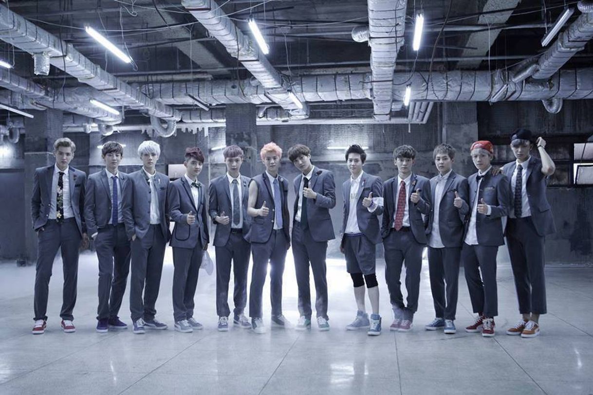 Fashion EXO - (Growl)