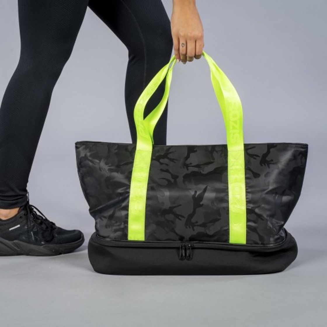 Fashion Bolsa de deporte Athletic - Black Camo - Bolsas y Viaje