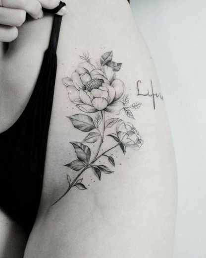 Tattoo floral fineline🌹📸