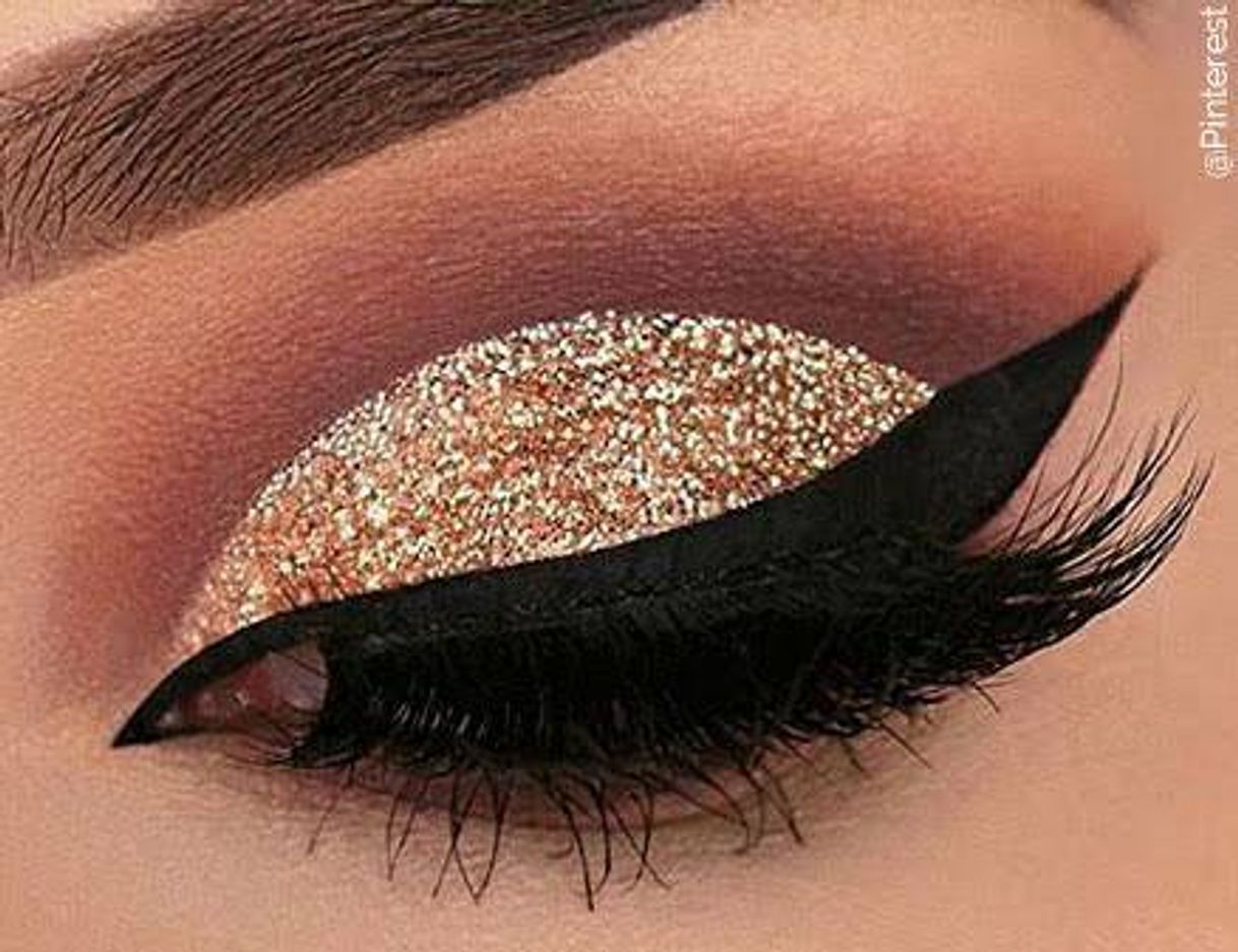 Moda Make Cut Crease Aberto com Glitter... - Oliveira's Studio | Facebook