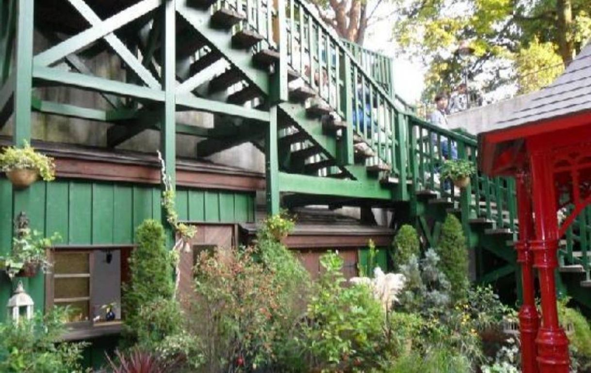 Restaurantes Straw Hat Cafe (Ghibli Museum Cafe)