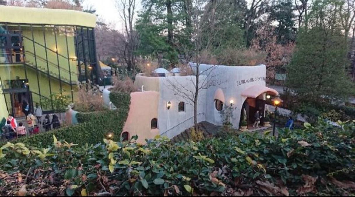Restaurantes Straw Hat Cafe (Ghibli Museum Cafe)