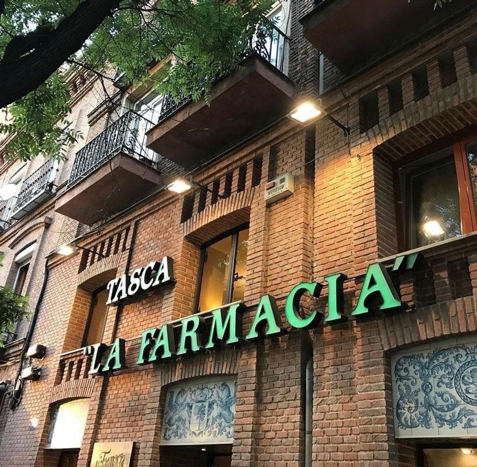 Restaurants TASCA LA FARMACIA