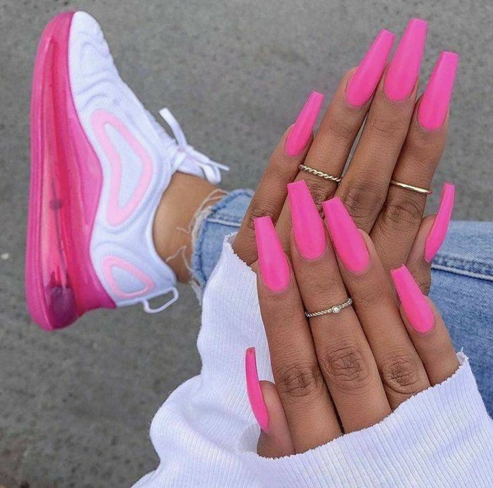 Moda UNHA PINK