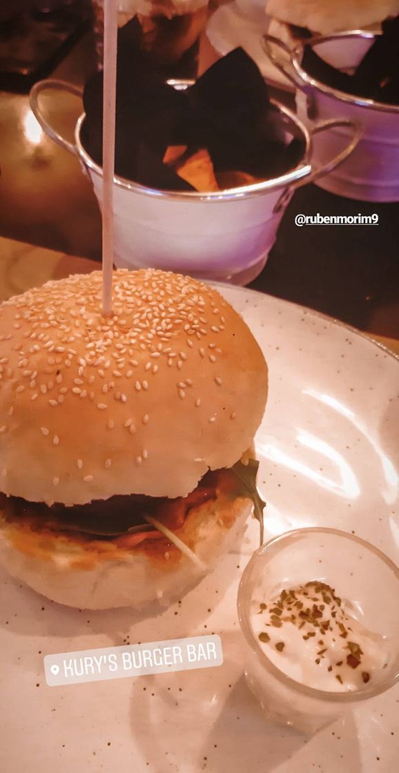 Restaurantes Kury's Burger Bar