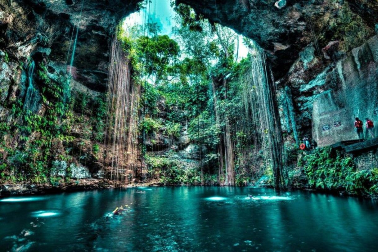 Lugar Cenote