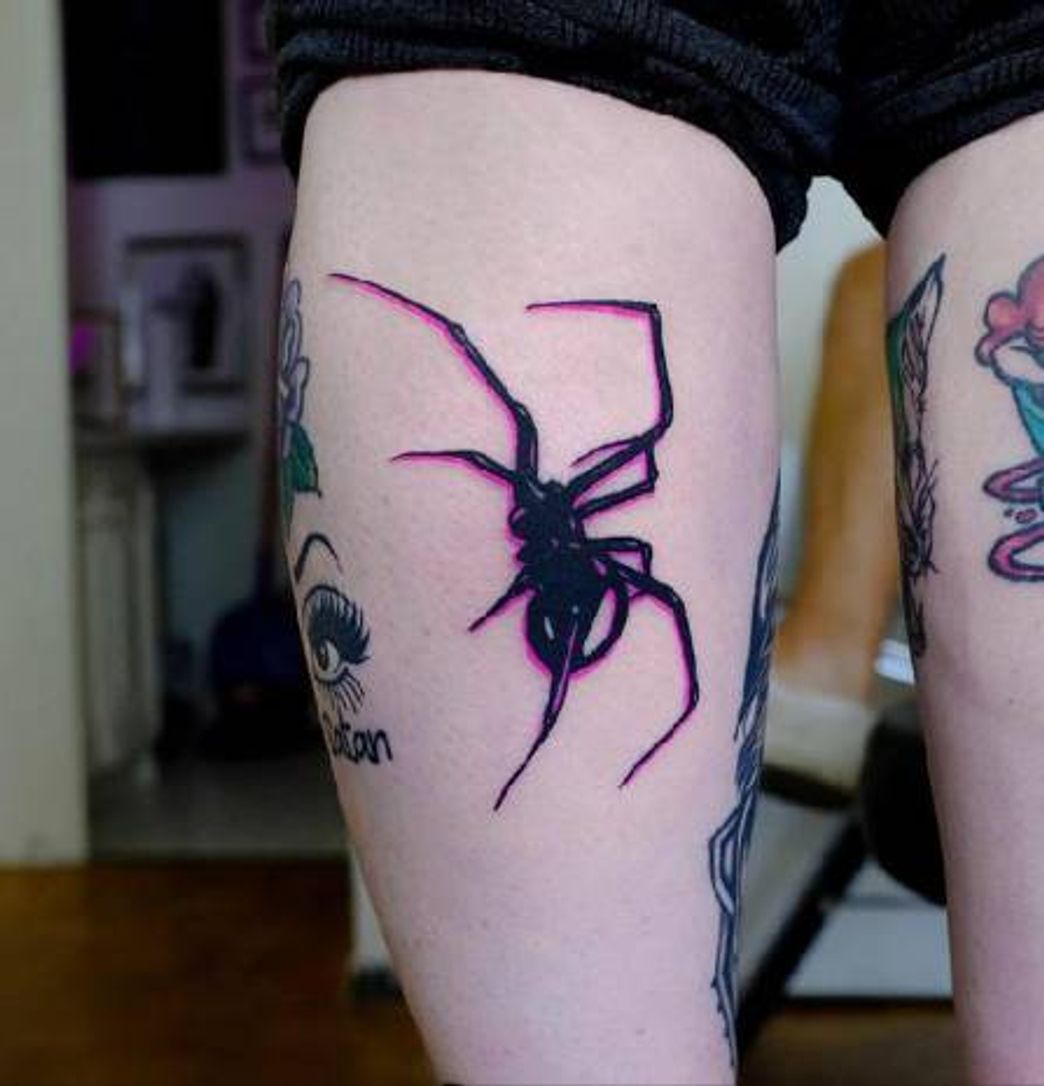 Fashion Tatuagem de aranha realistamente linda