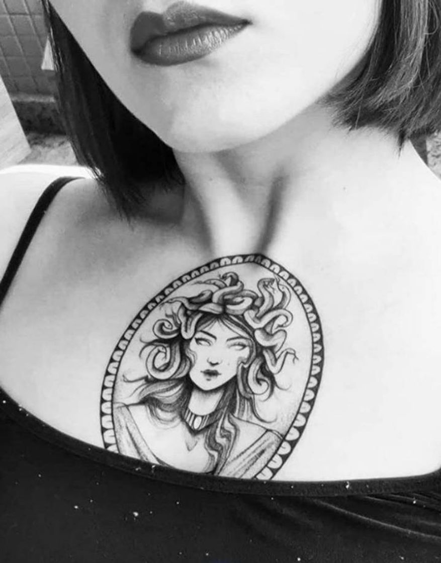 Fashion Tattoo medusa no peito ✨