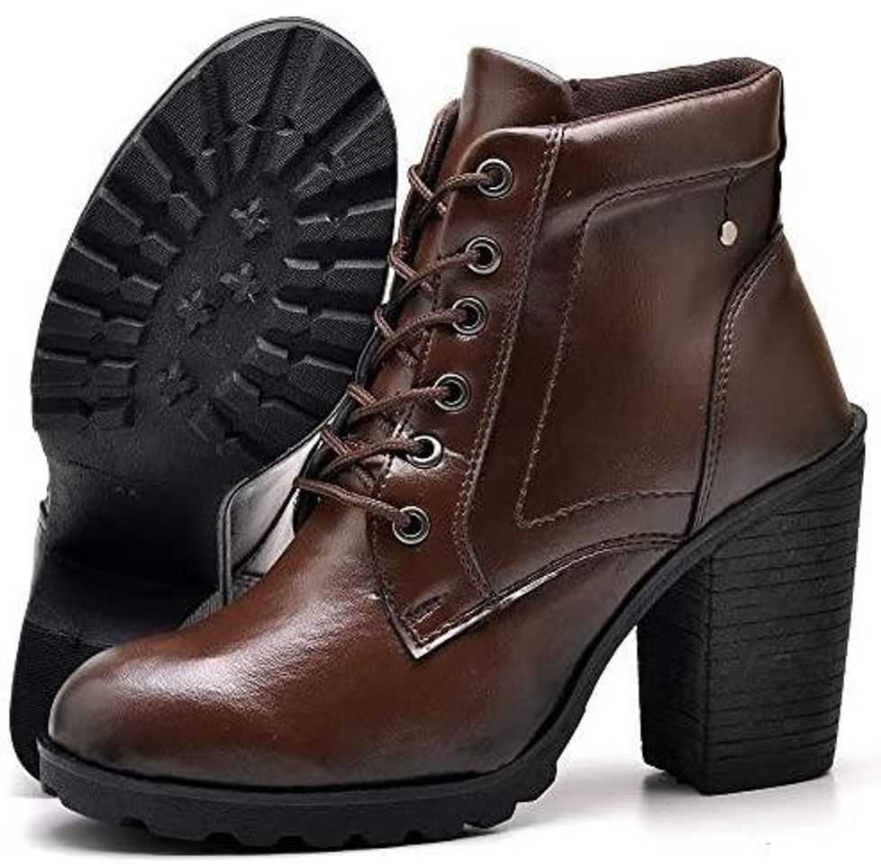 Moda Bota tradorada feminina 