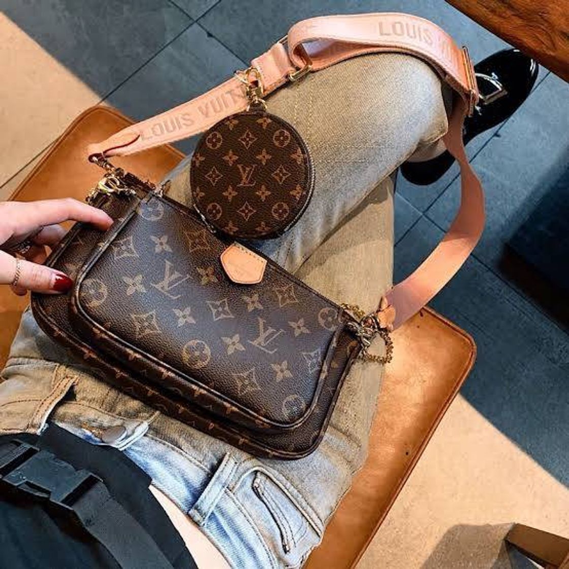 Fashion Louis Vuitton Multi Pochette 

