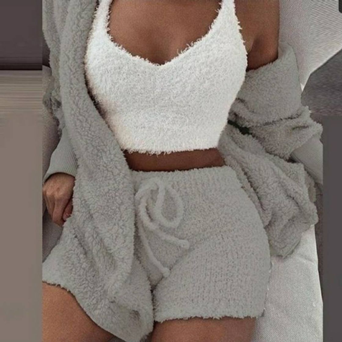 Fashion Conjunto de short e top peludinho 