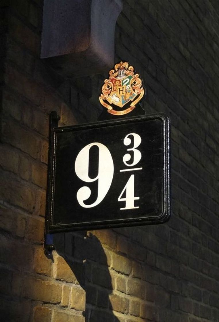 Lugar The Harry Potter Shop at Platform 9¾