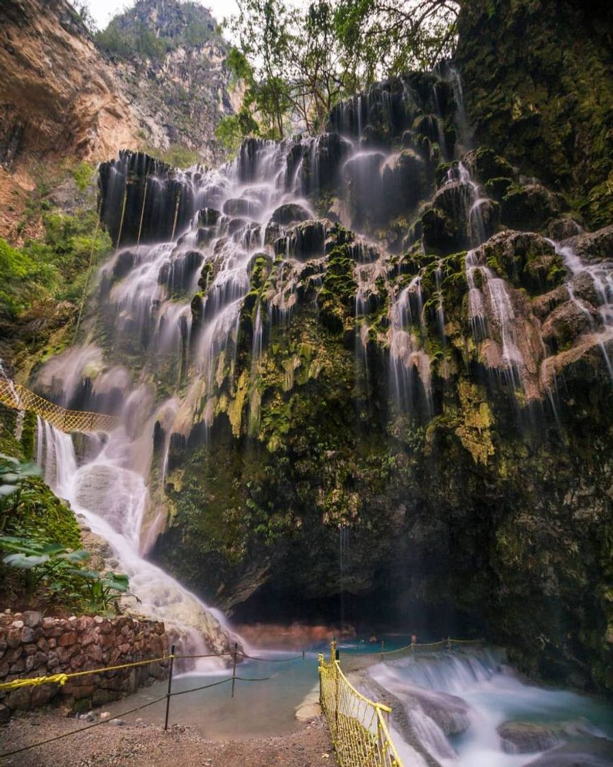 Place Grutas De Tolantongo Hidalgo México