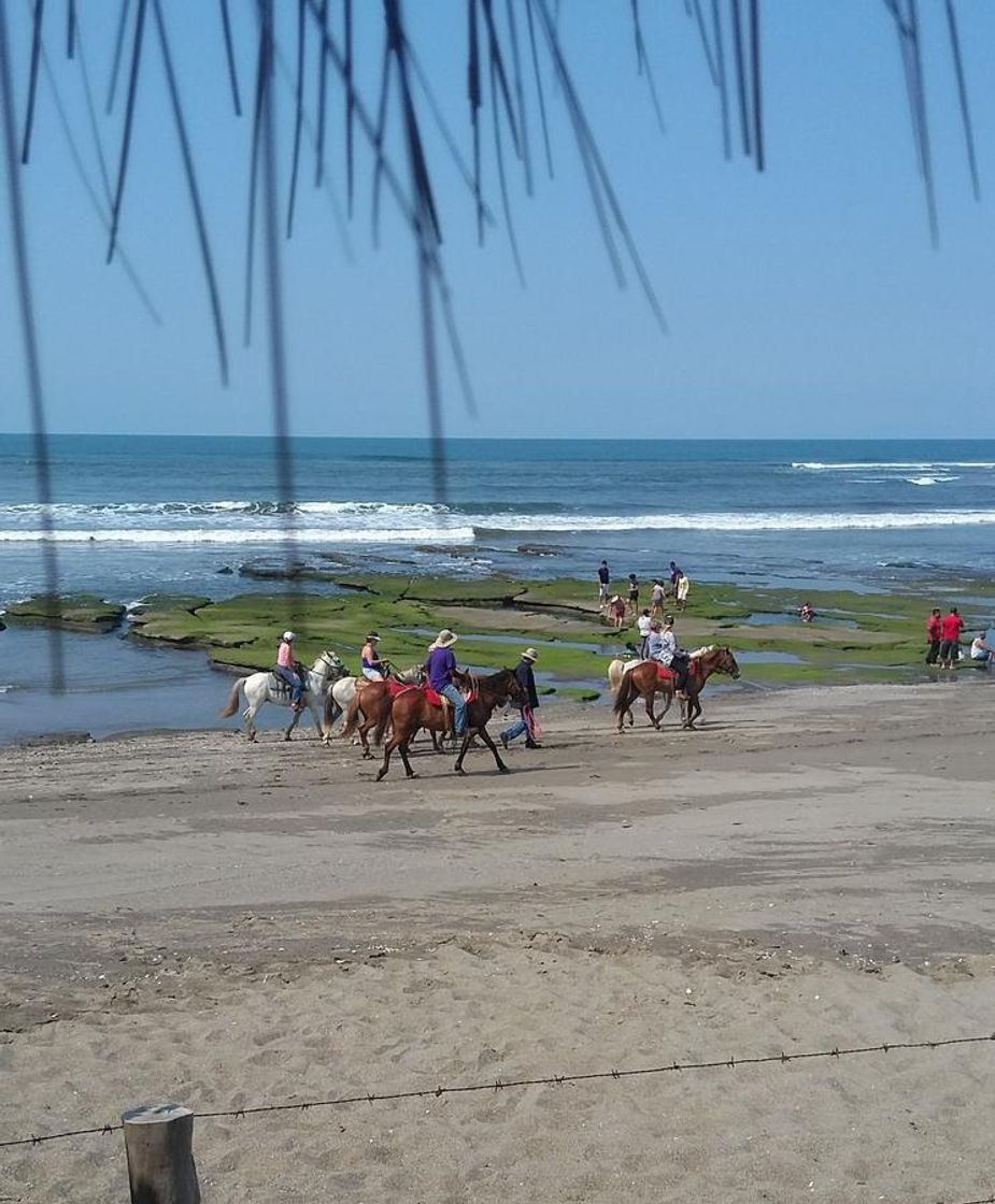 Place Playa San Diego Nicaragua beachfront rentals