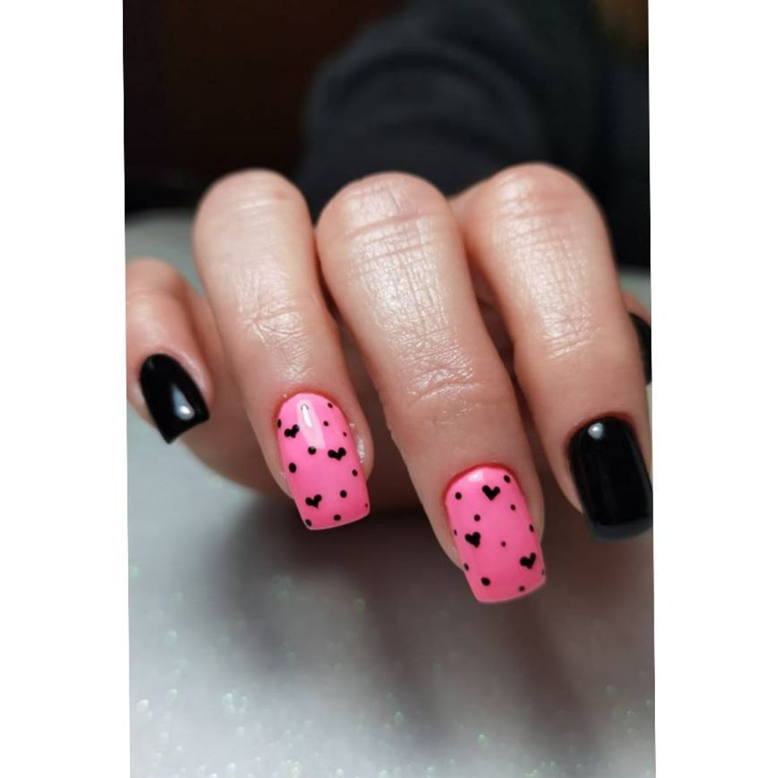 Moda Uñas corazones 