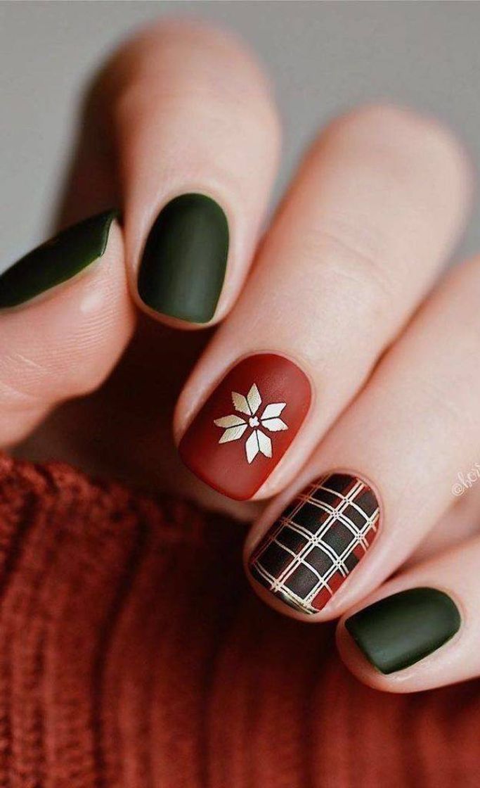 Fashion christmas nail designs 🎄