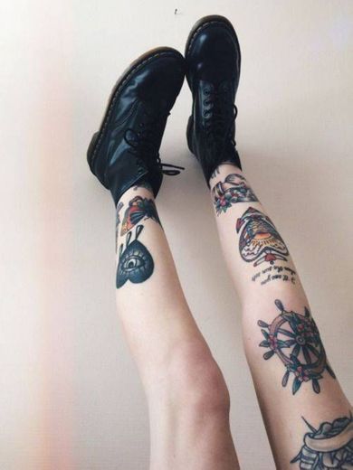 tattoos na perna