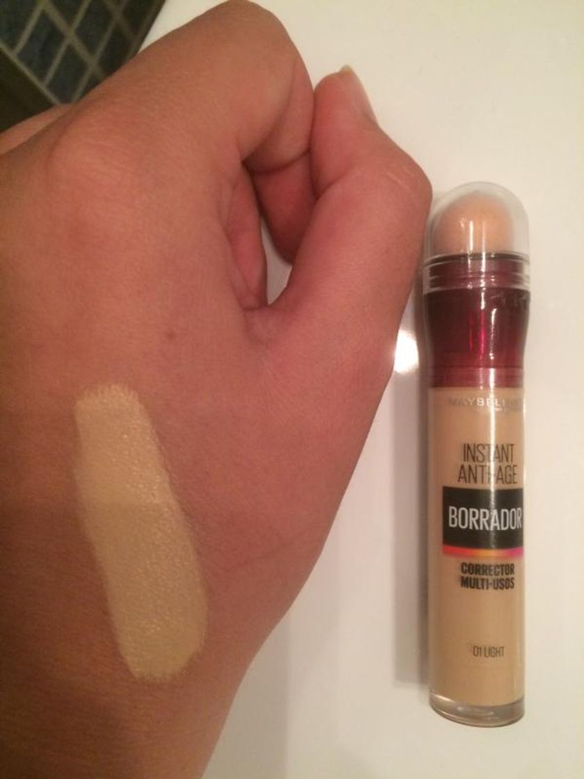 Social Maybelline New York - El Borrador Instant Anti Age