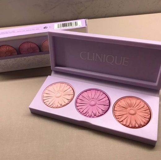 Blush Clinique para peles sensíveis 