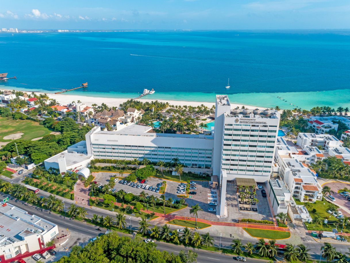 Lugar Holiday Inn Cancun Arenas