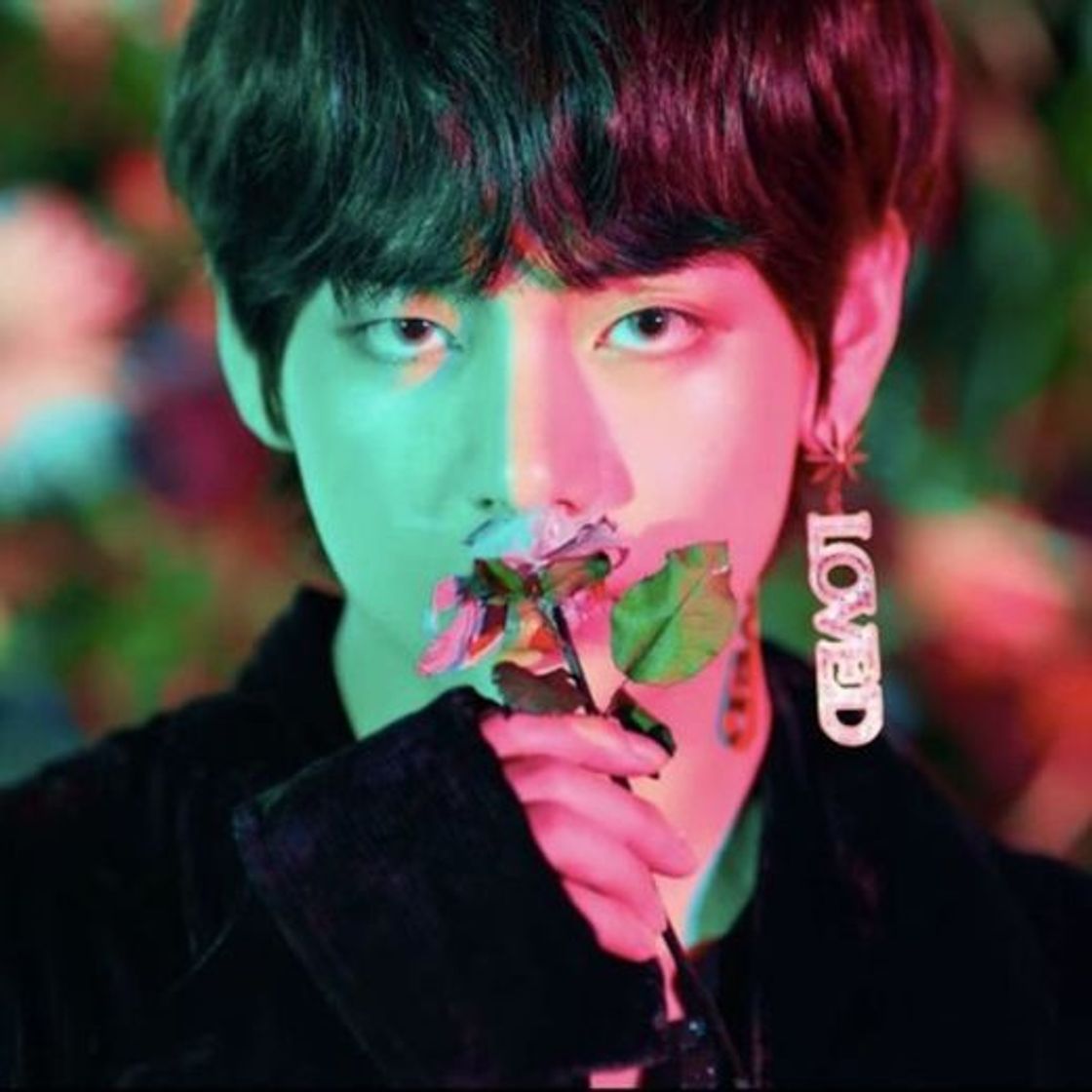 Fashion Tear Singularity- Bts (V)
