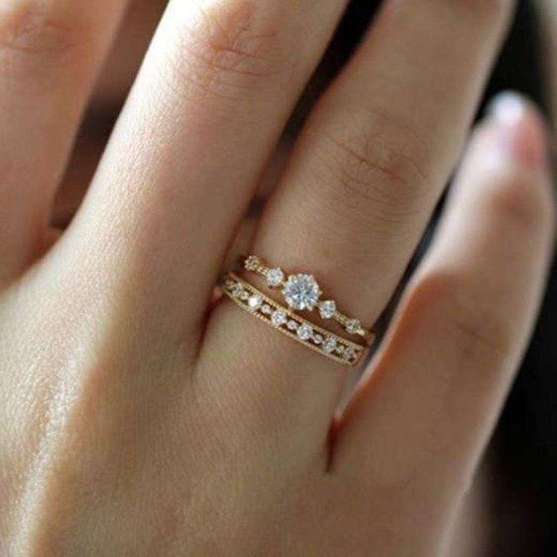 Social Anel brilhantes