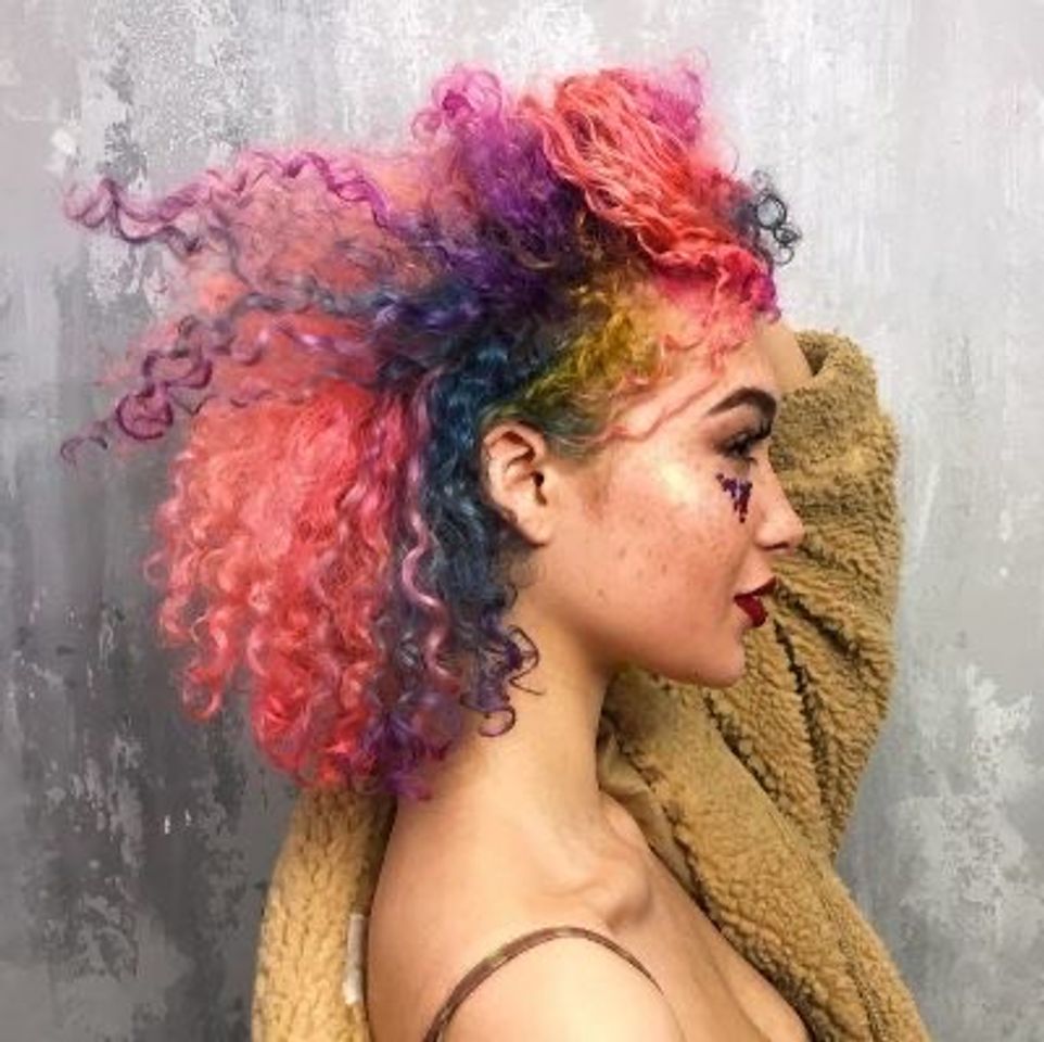 Moda Cores para cabelo cacheado