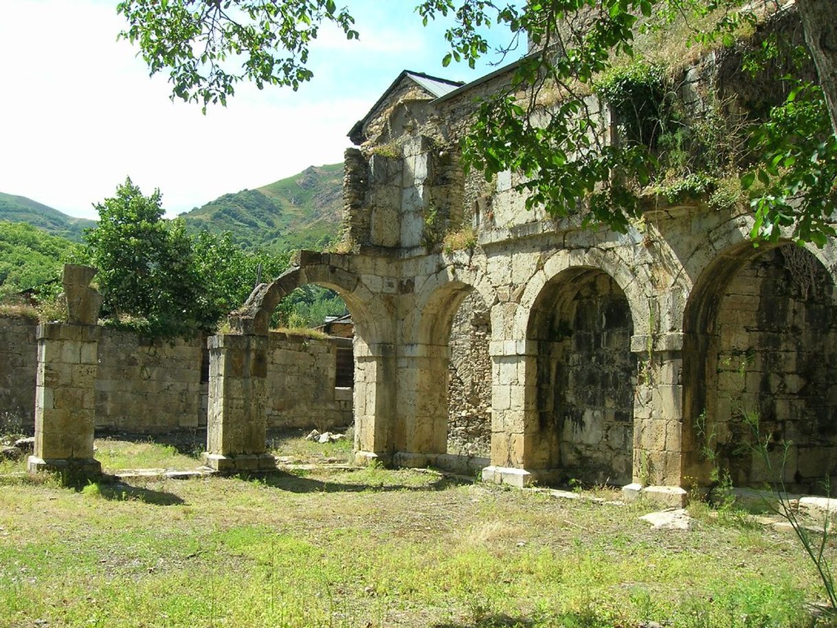 Place Monasterio de San Pedro de Montes